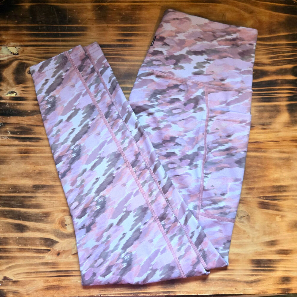 Women's Laundry by Shelli Segal Super Soft Athleticwear Camouflage Leggings L